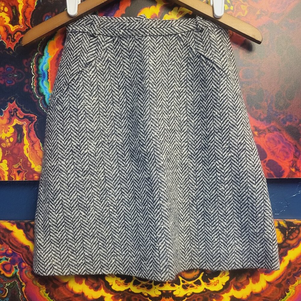 VINTAGE ~ Summit of Boston ~ No Size - 24” Waist ~Herringbone ~Wool Skirt ~ NWOT